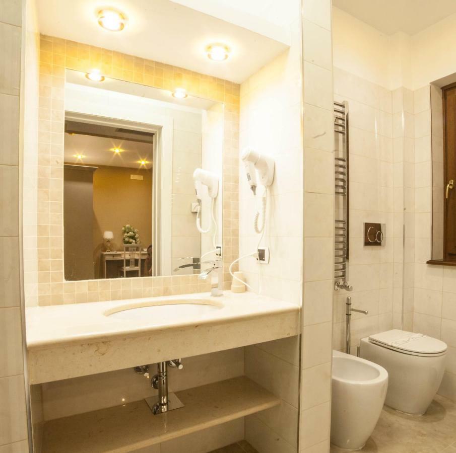 Roccamonfina Palace Hotel Bagian luar foto